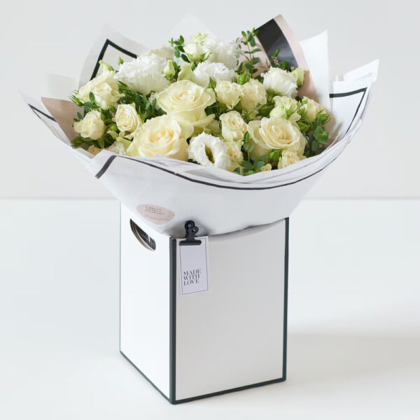 Beautiful Simple White Flower Bouquet